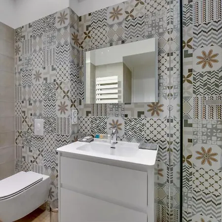 166 Roza - Superb In Paris. Appartamento Parigi